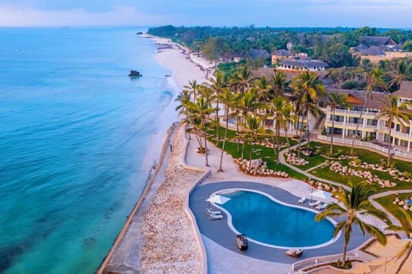 Nairobi to Amboseli-Tsavo East-Mombasa 3 Days Beach and Park Safaris